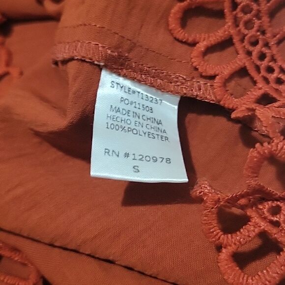 Entro 3/4 Sleeve Top - Picture 15 of 15